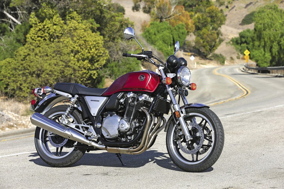 Мотоцикл Хонда CB 1100