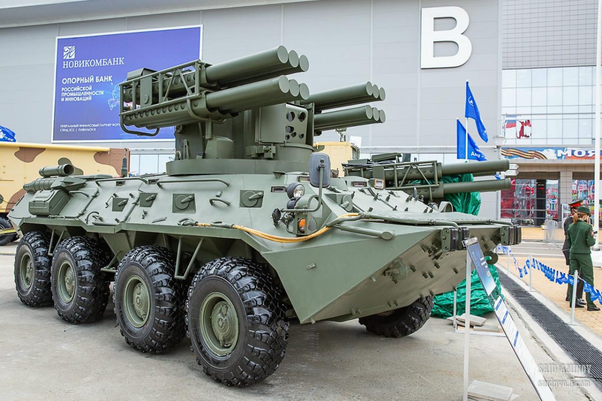 ЗРК сосна на базе БТР-82