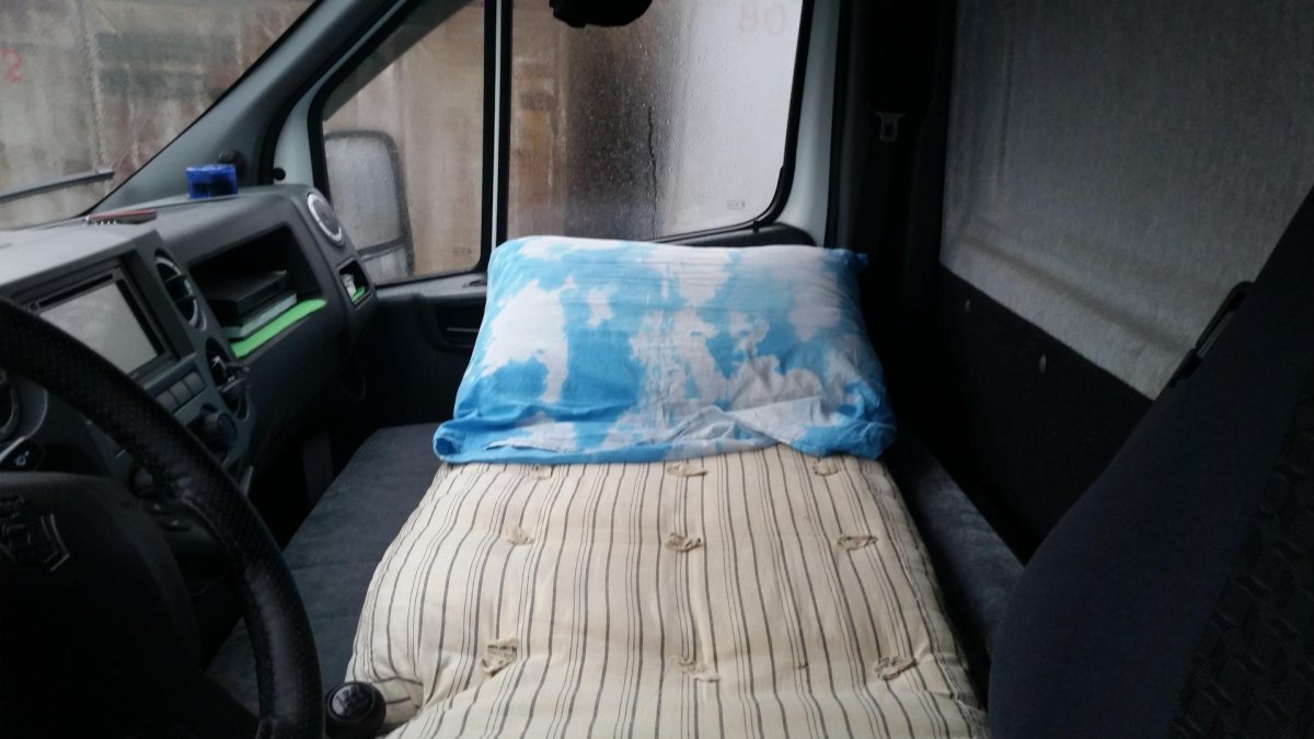 Газель Некст со спальником