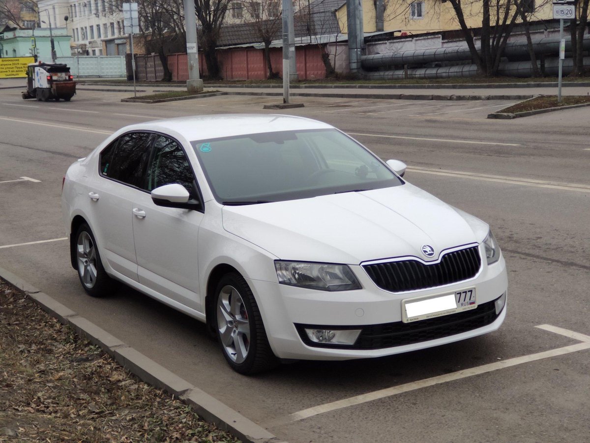 Шкода Октавия 1.7