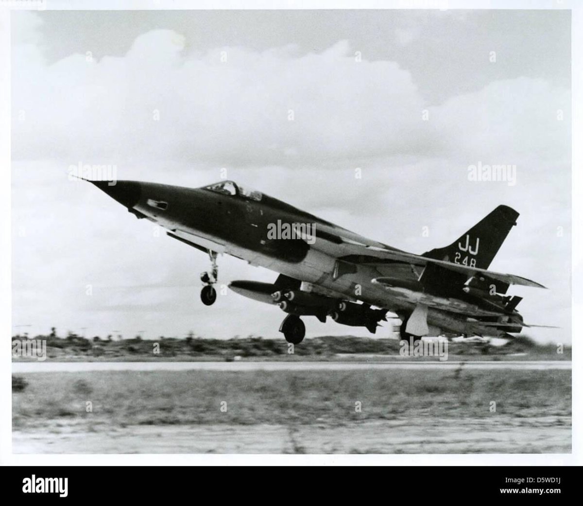 Ф-105 Тандерчиф