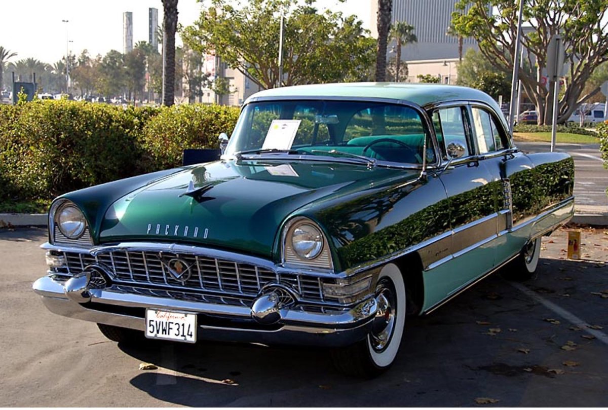Packard Patrician 1955