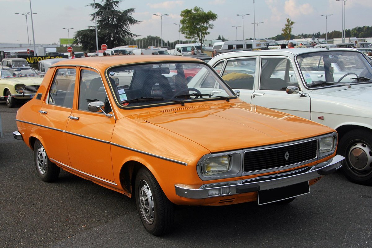 Renault 12