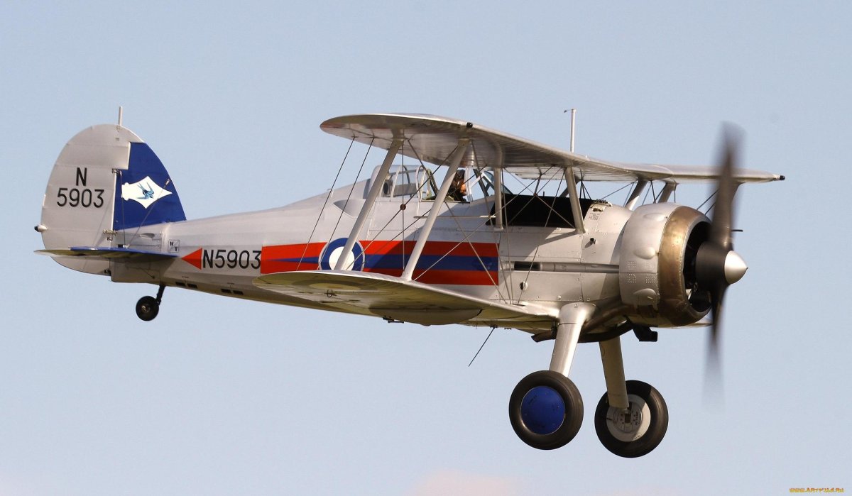 Одномоторный самолет