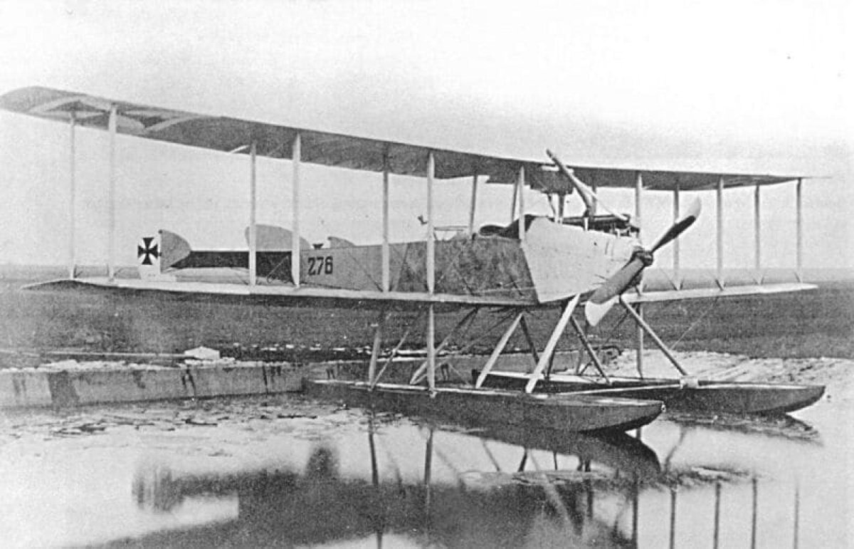 Гота самолет