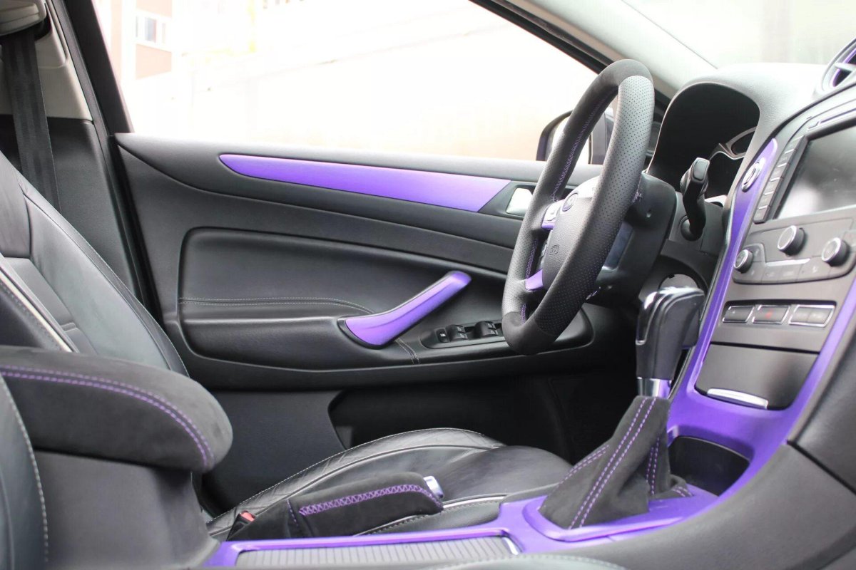 Форд Мондео фиолетовый салон