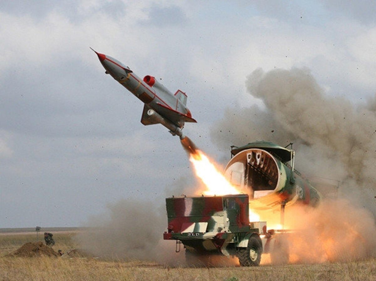 Советский беспилотник ту-143