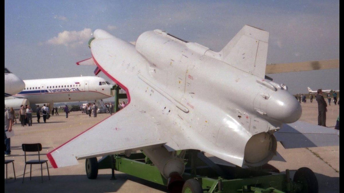 Ту-300 Коршун