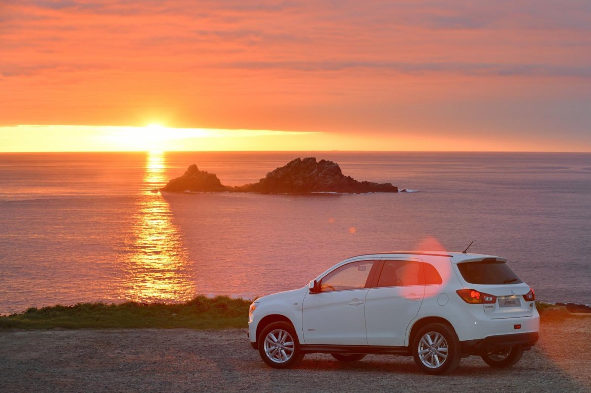 Машина на рассвете