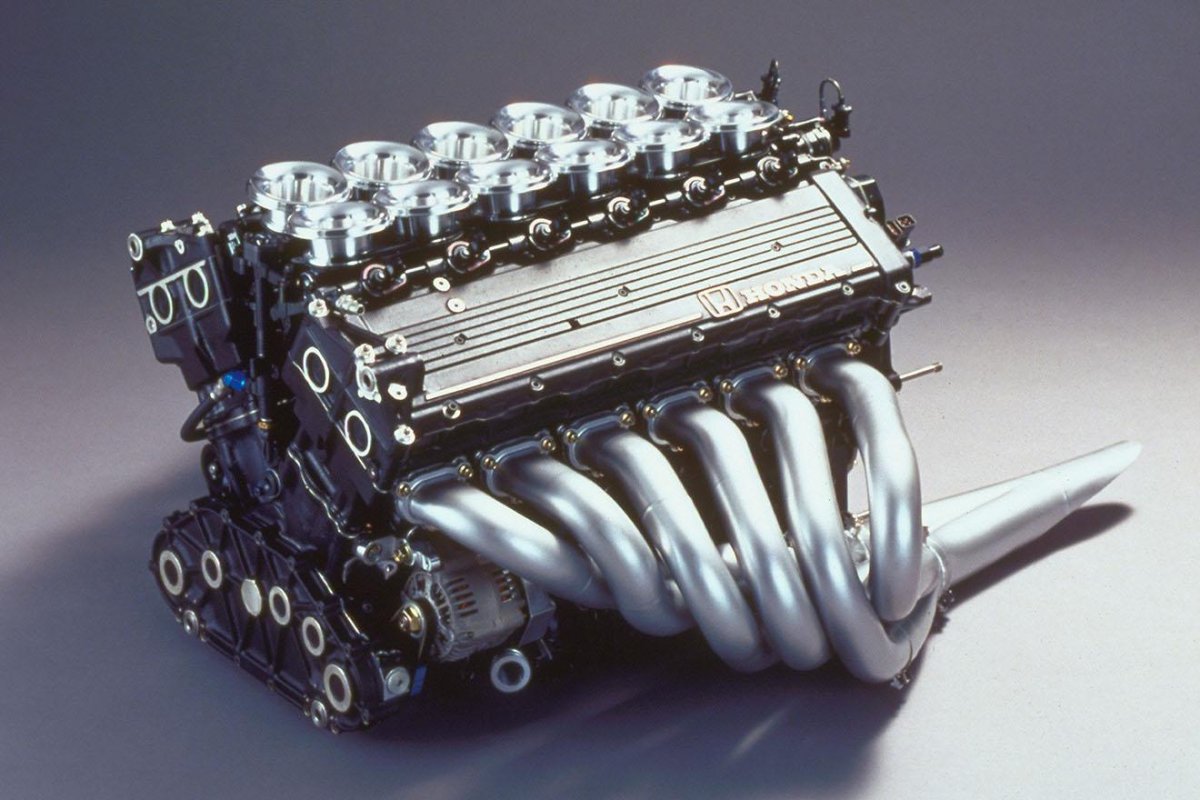 Honda ra122e v12