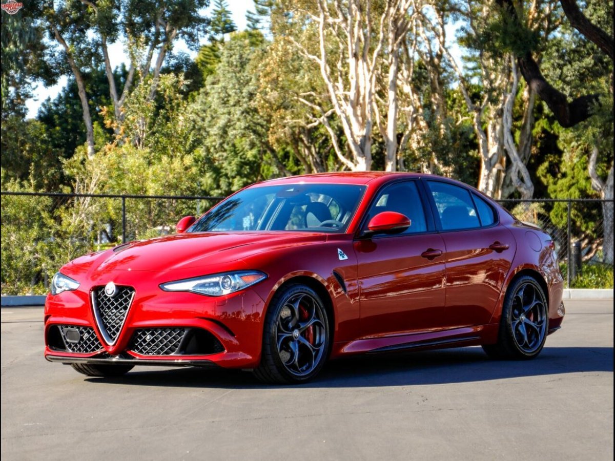 Альфа Ромео Квадрифолио