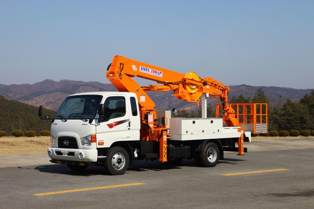 Автовышка 28 метров Isuzu