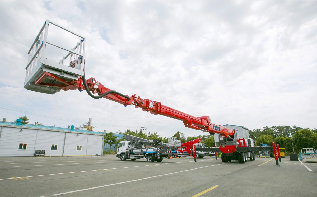 Автовышка Horyong Sky-600 — 60 метров