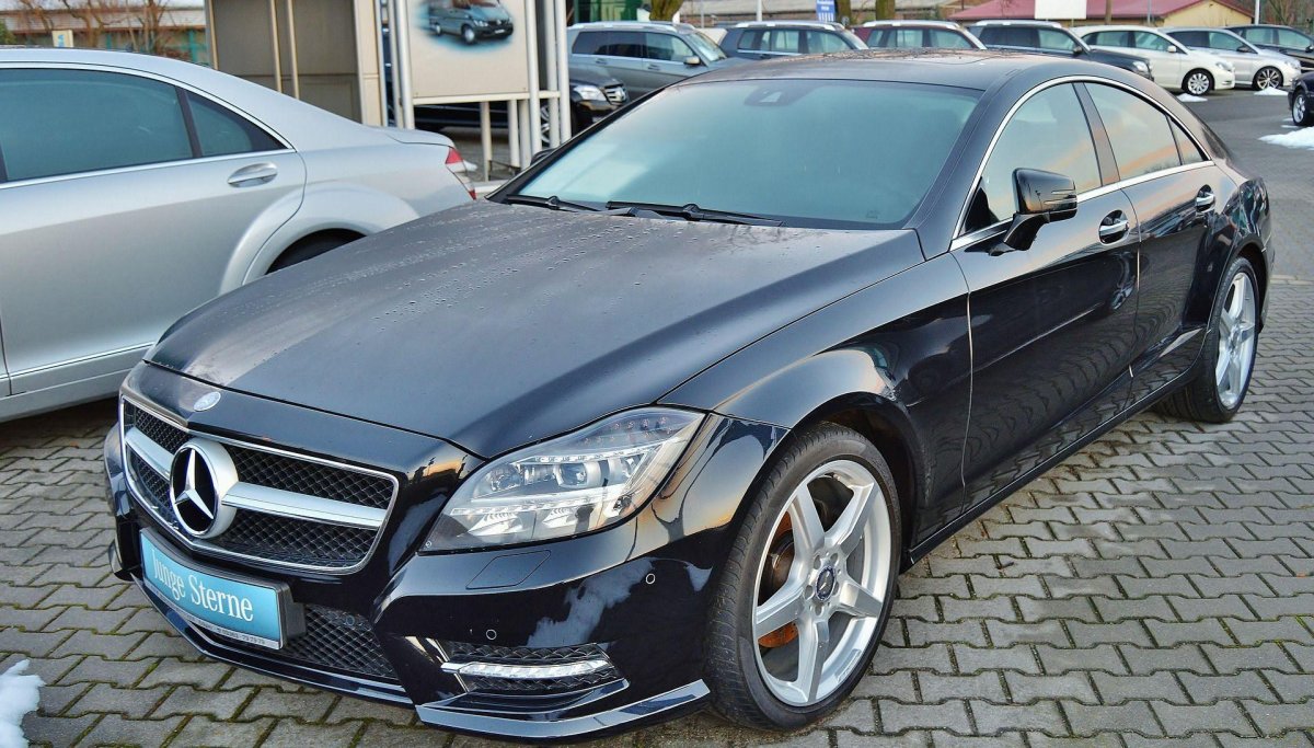 Мерседес 7 лямов