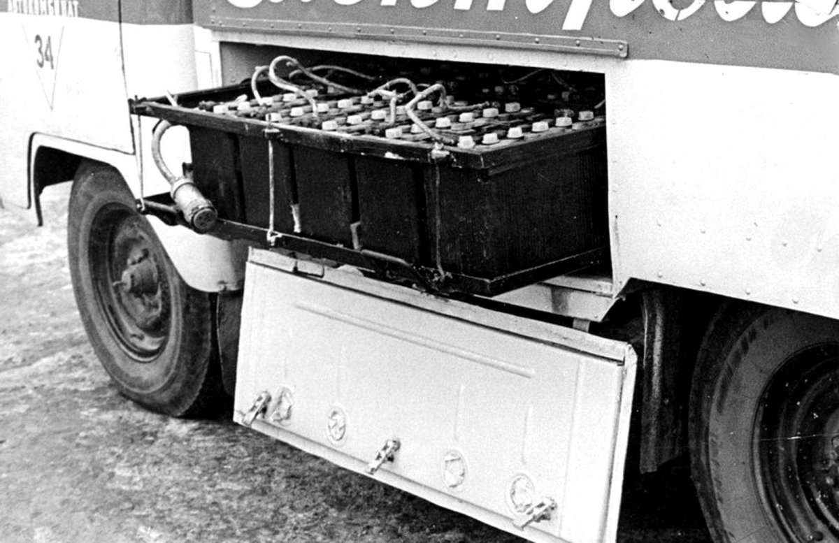 Электромобиль УАЗ У-131