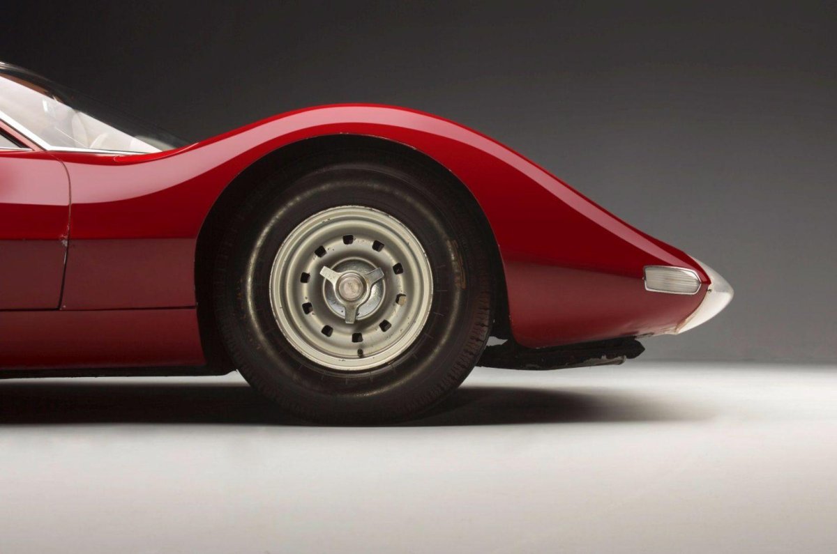 Ferrari 712