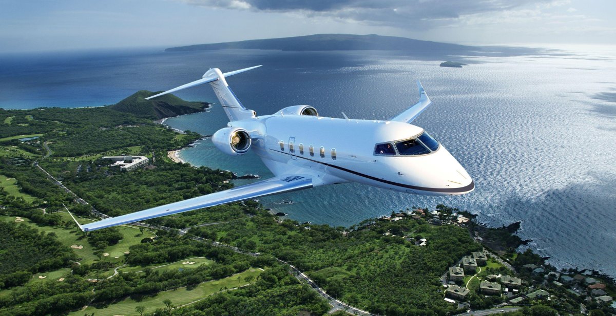 Самолет бизнес Джет