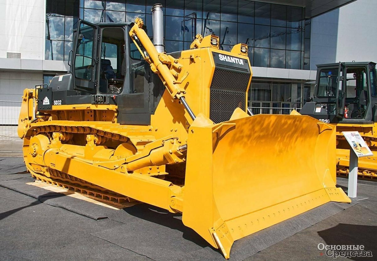 Бульдозер Shantui sd32