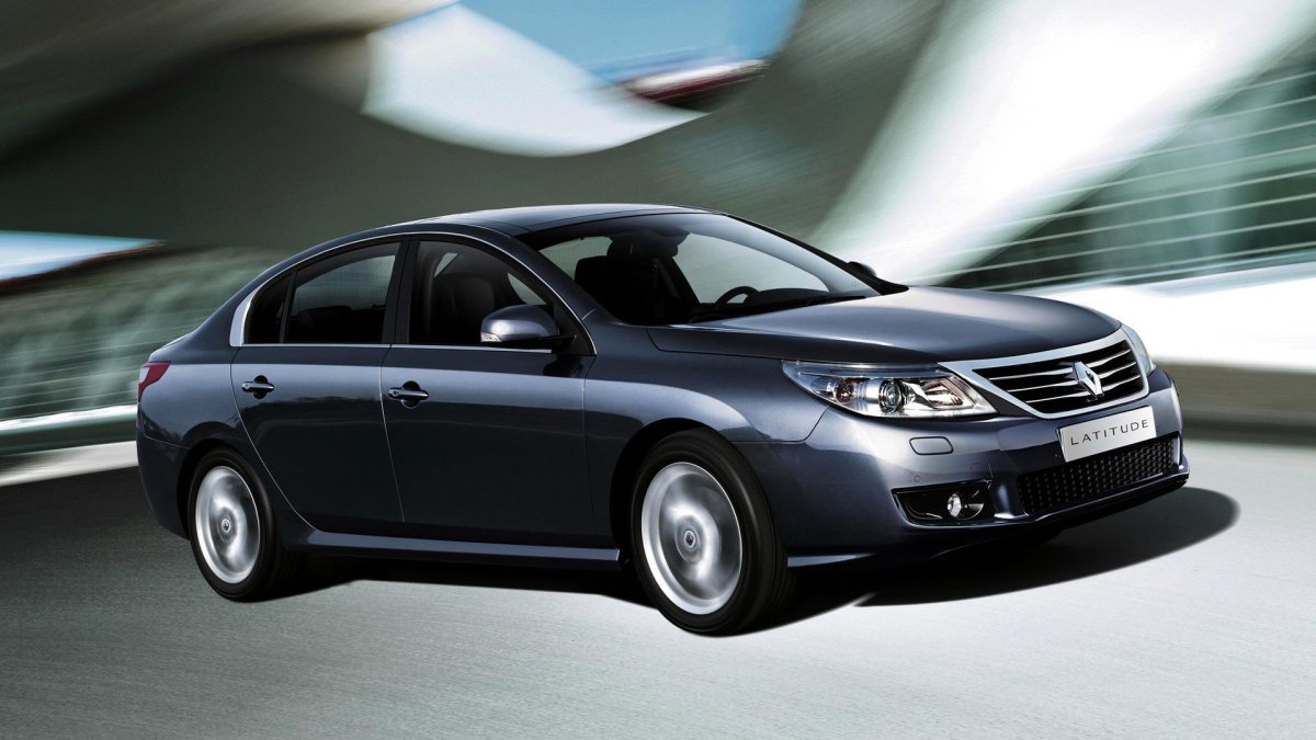 Renault Latitude sm5