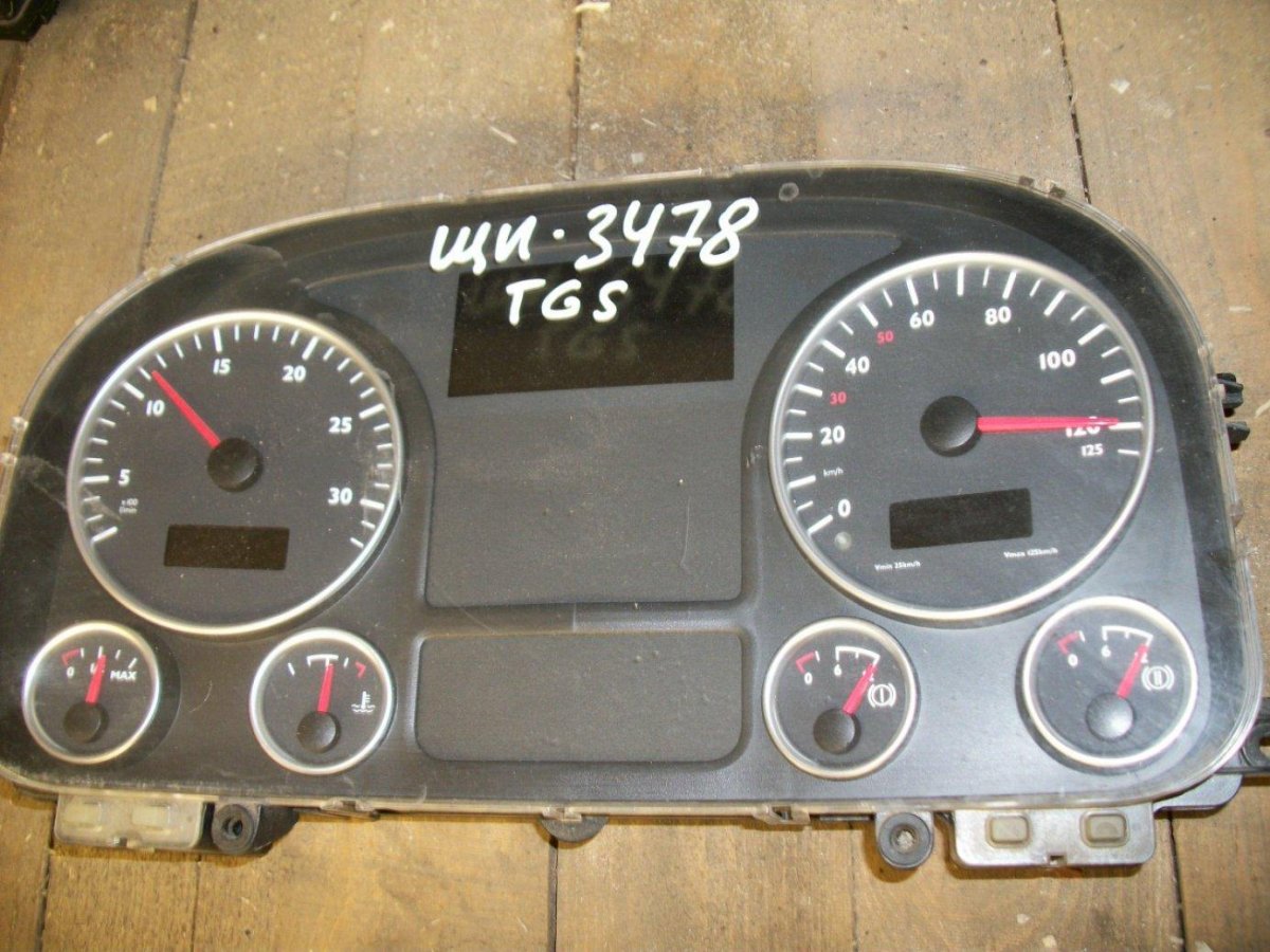 Панель приборов ман ТГС