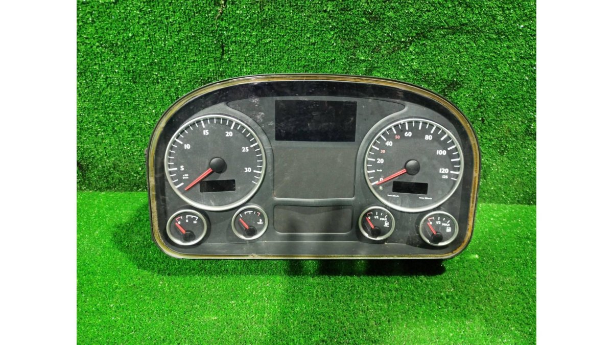 Приборная панель man TGX