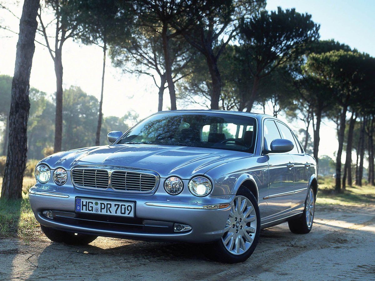 Jaguar xj8 2003