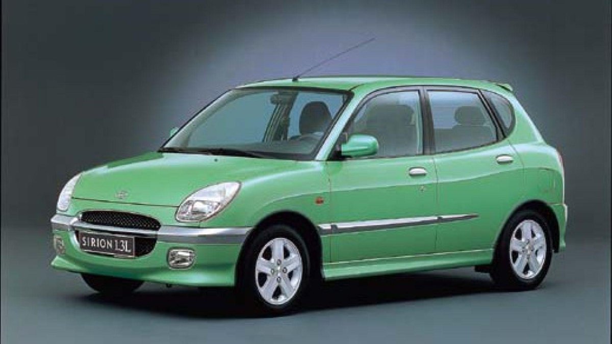 Daihatsu Sirion 2000