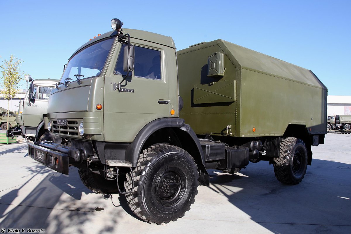 КАМАЗ 4350 военный