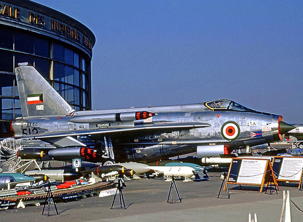 English Electric Lightning f.53