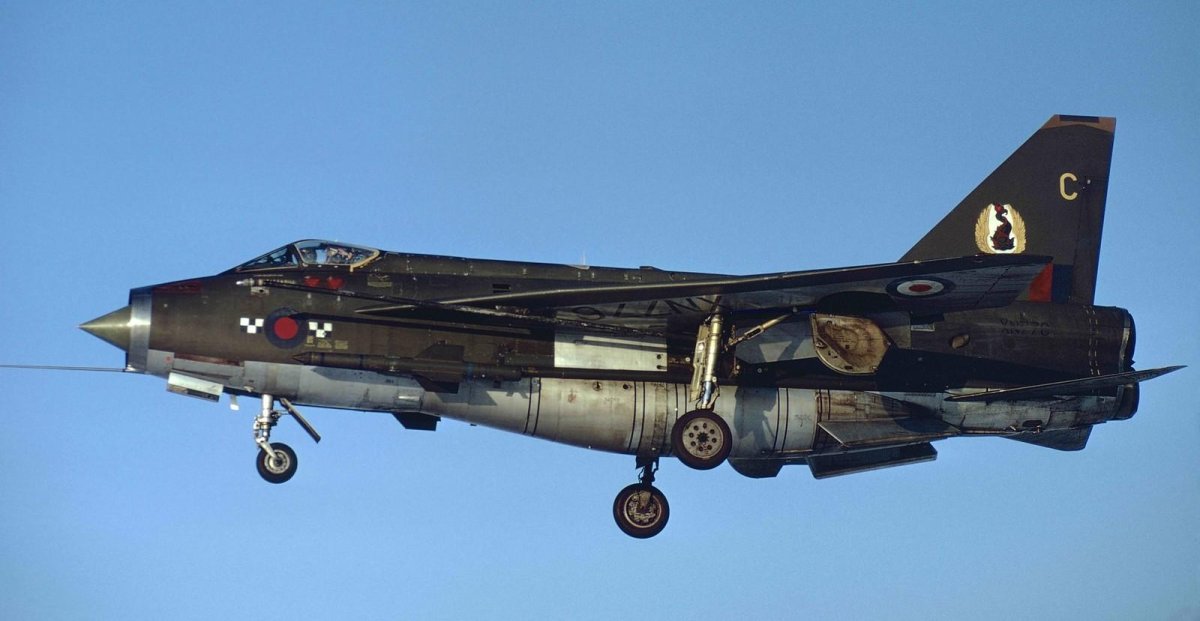 English Electric Lightning f1