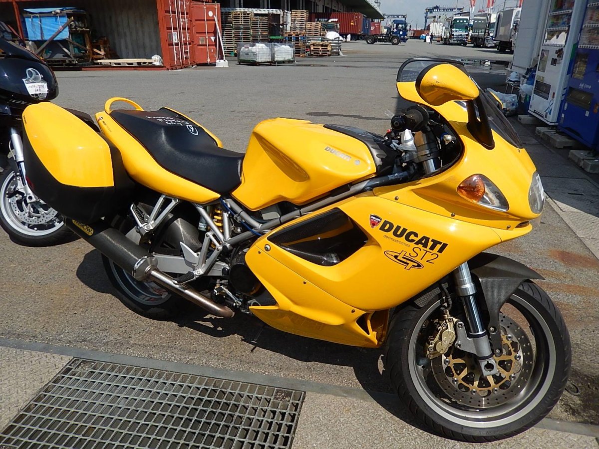 Ducati st2