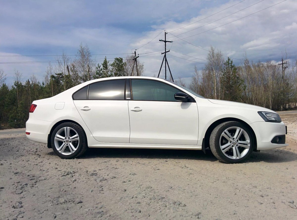 Фольксваген Джетта 6 r17