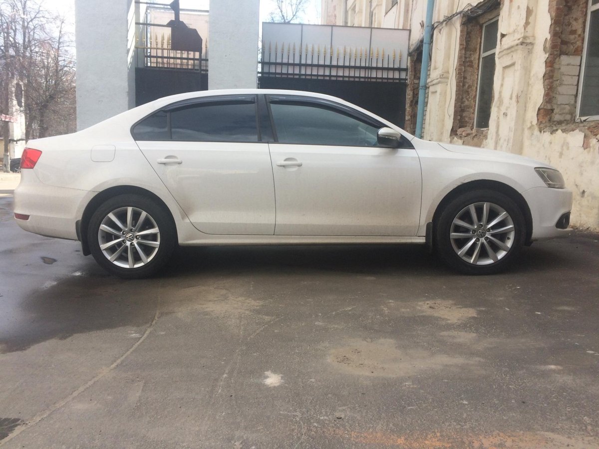 Фольксваген Джетта 6 r17