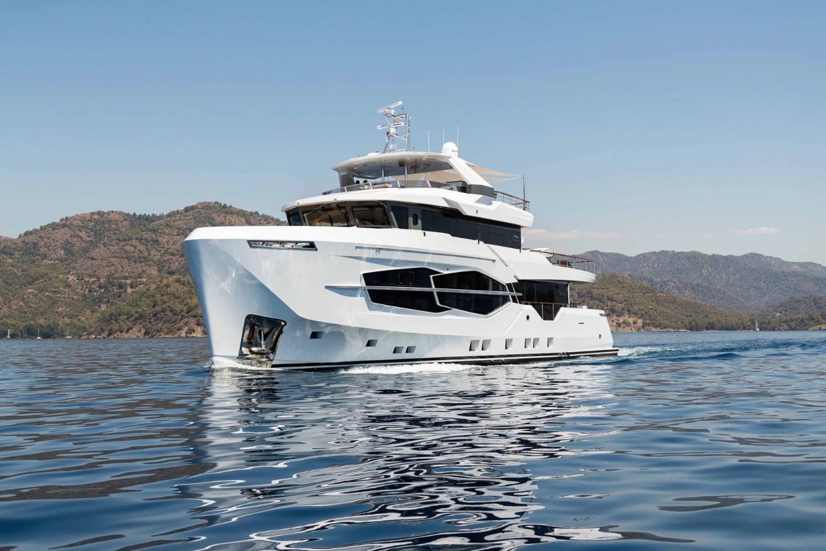 Яхта Numarine 26 XP