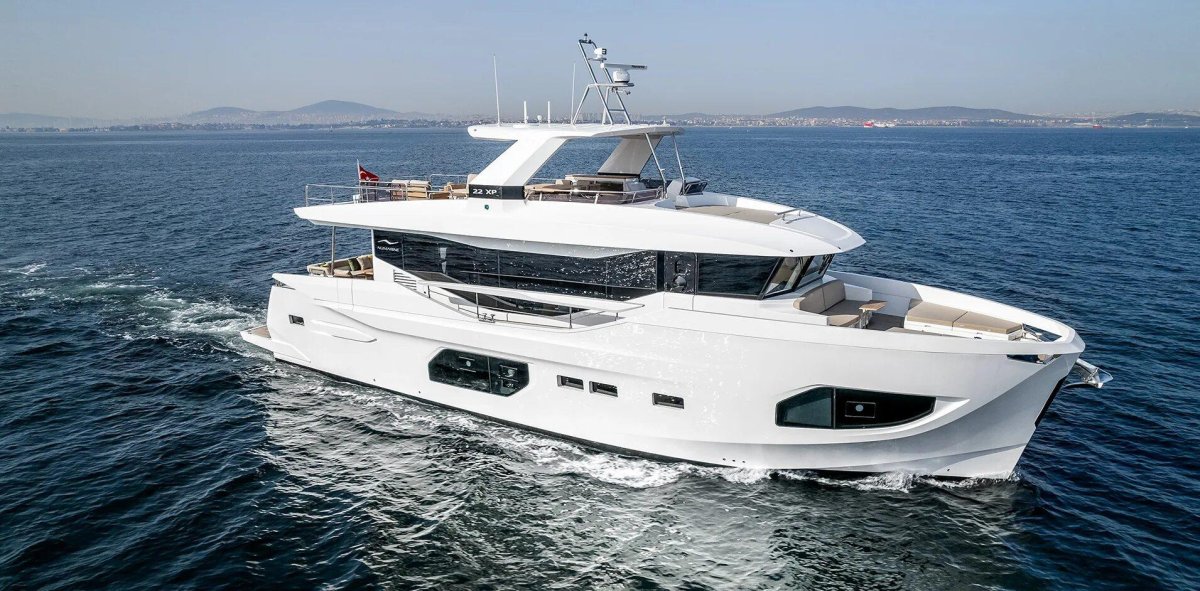 Яхта Numarine 37xp