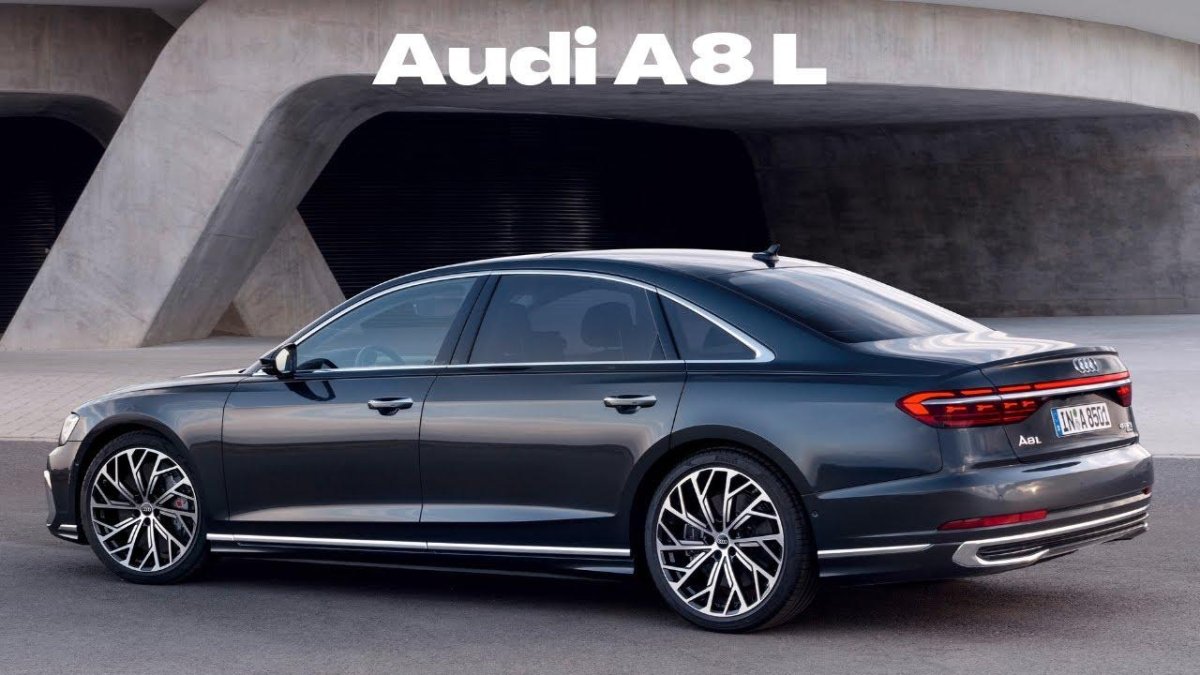 Ауди а8 2022