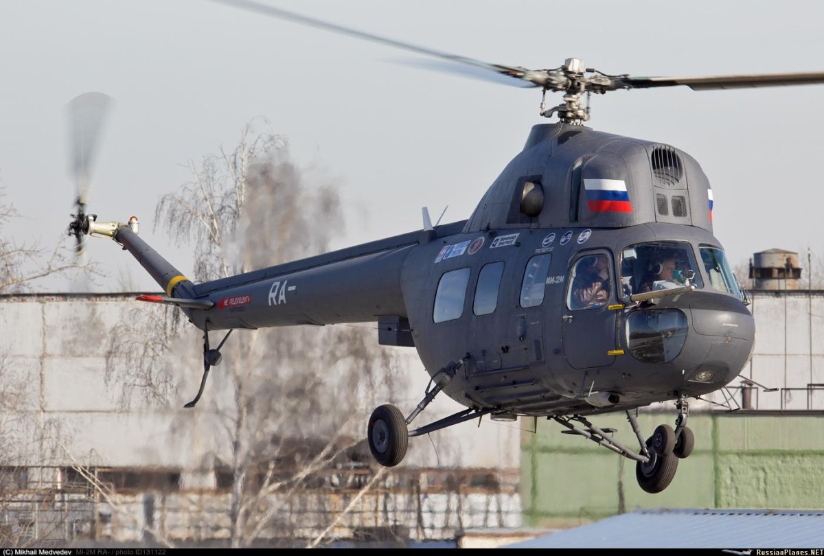 Ми-2м вертолет