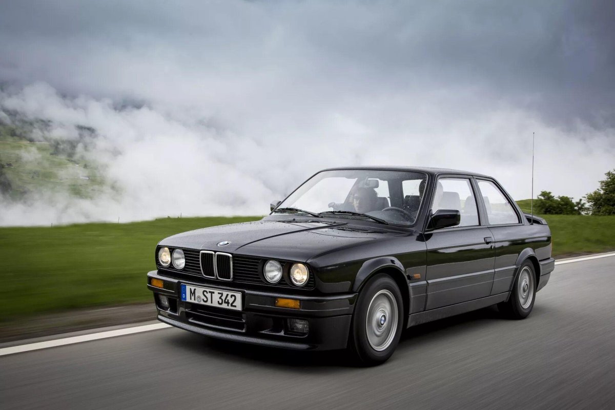 БМВ е30 туринг