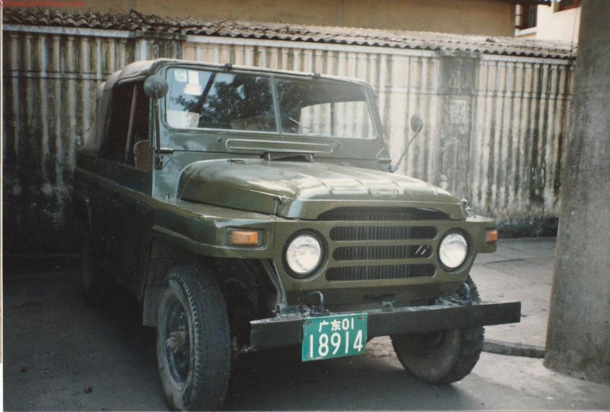 Bj212 китайский УАЗ