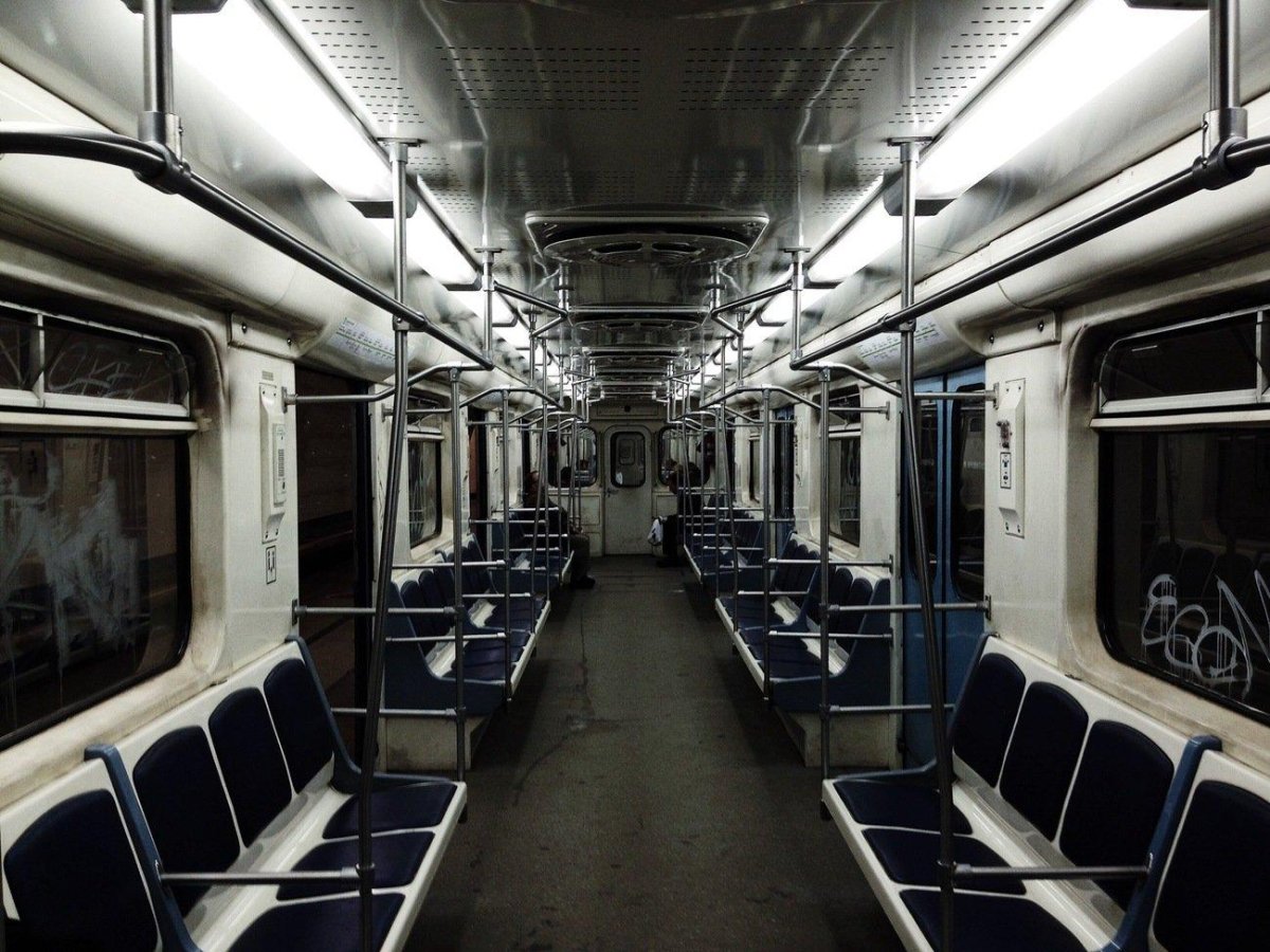 Метропоезд Москва 2020