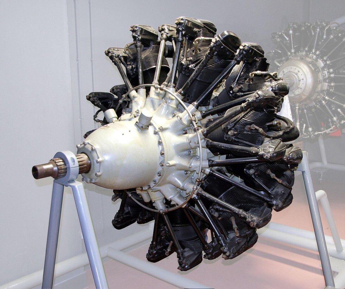 Авиадвигатель Гном Рон