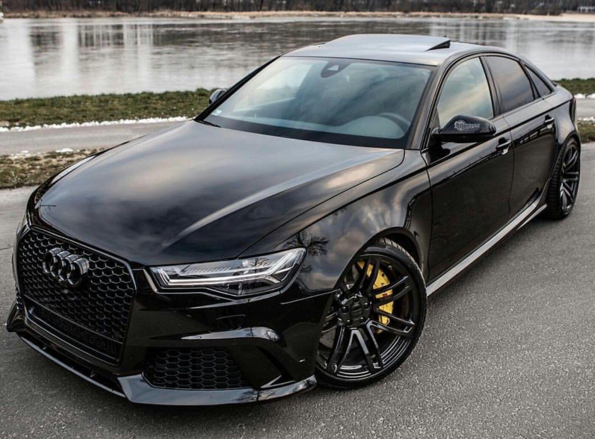 Ауди rs6 седан 2021