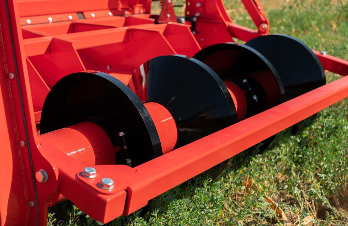 Гребнеобразователь на МТЗ 1221