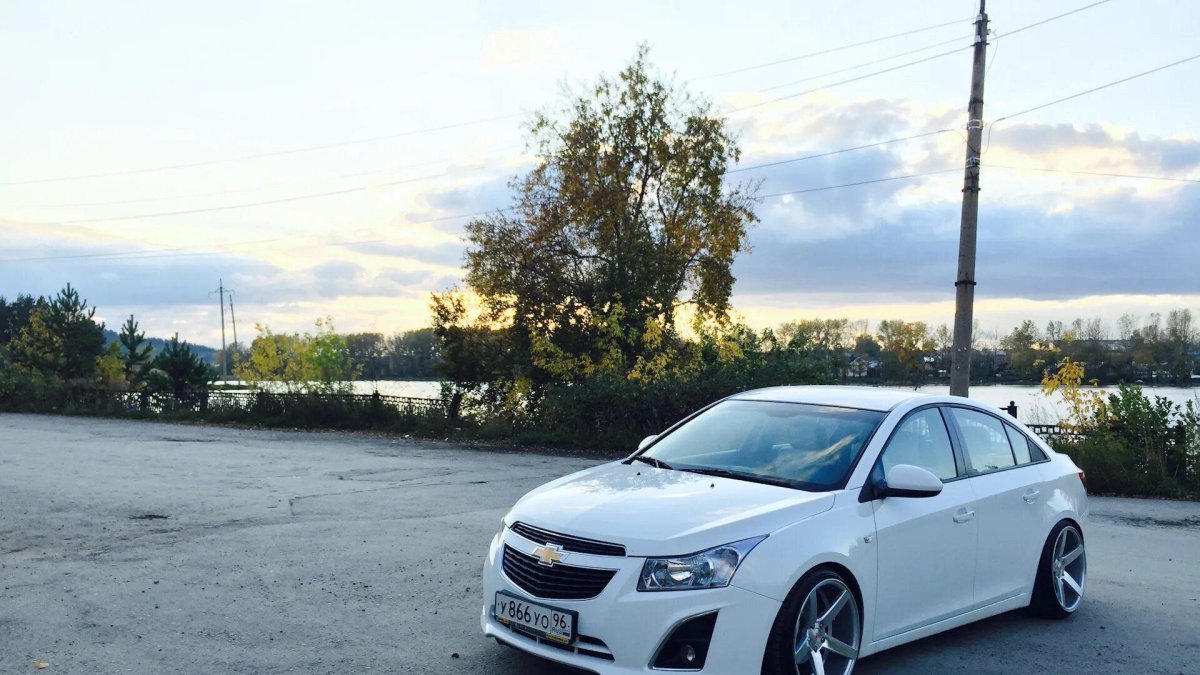 Cruze r18