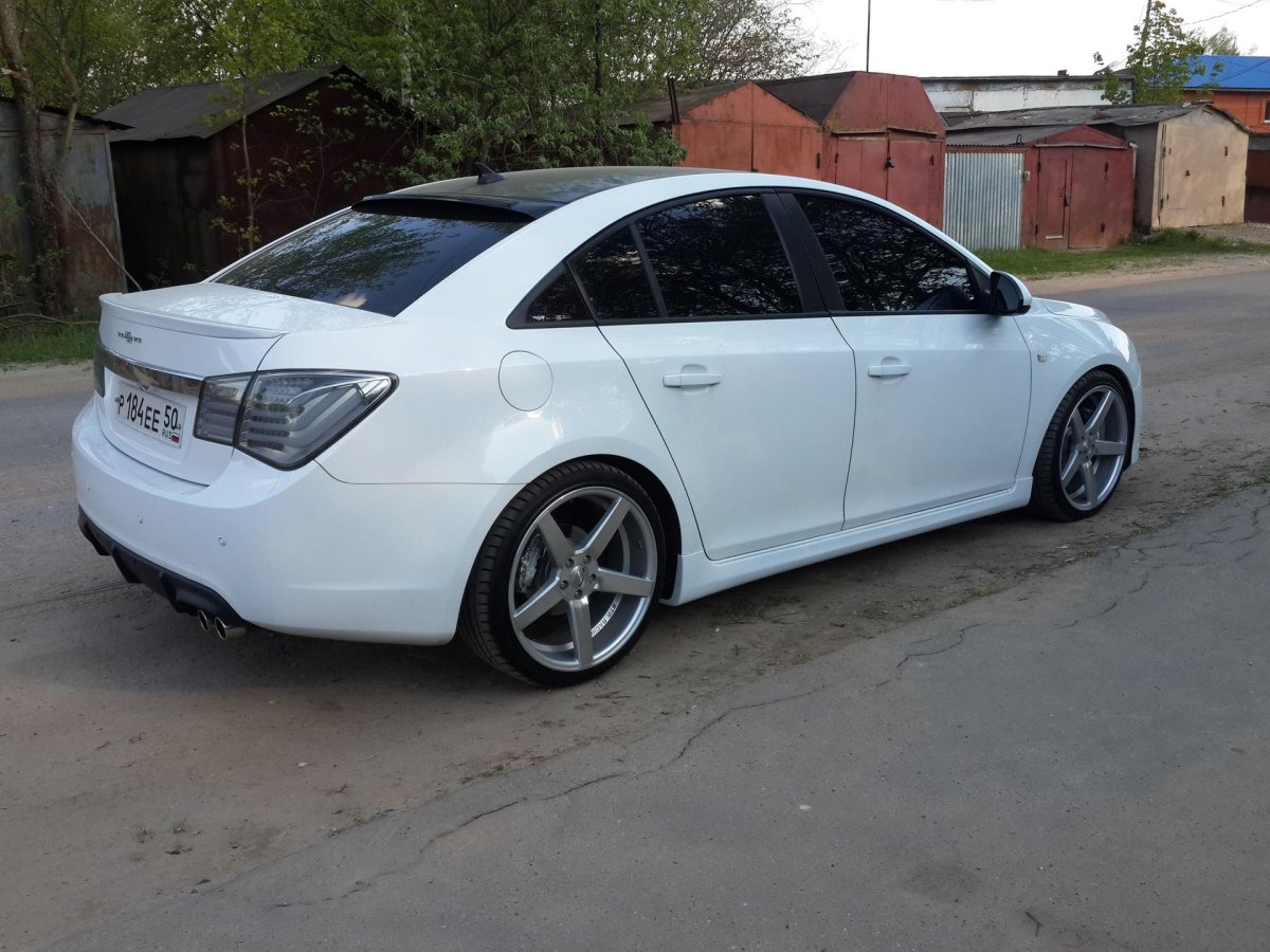 Шевроле Круз Воссен r17