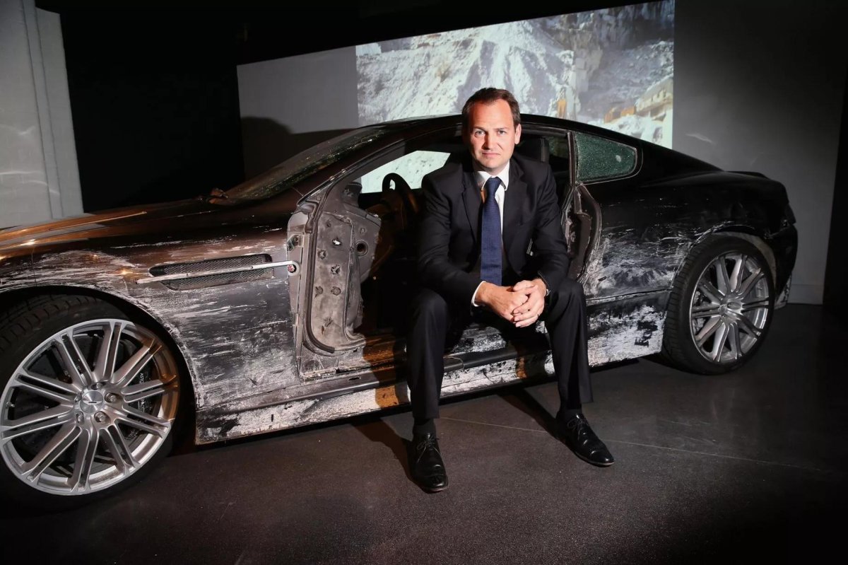 Астон Мартин Бонд Крейг