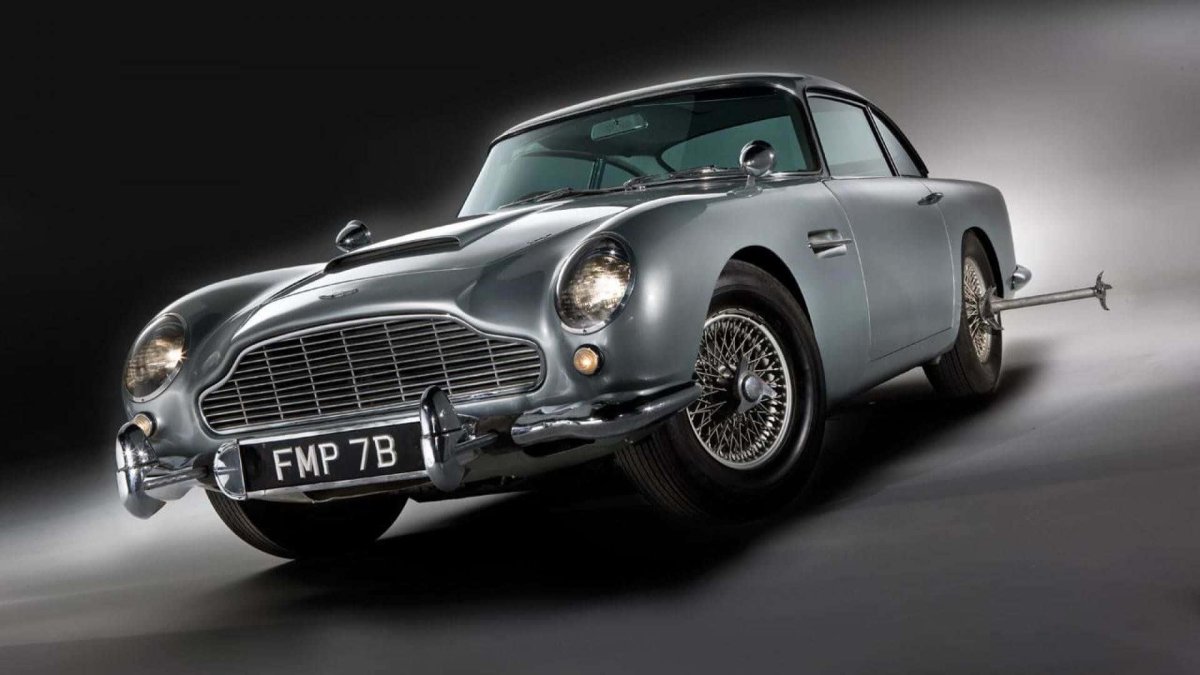 Aston Martin db5 007