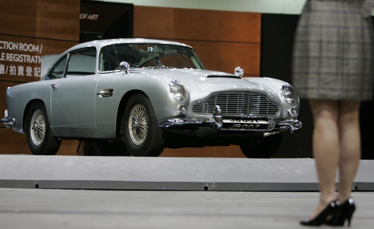 Aston Martin db5 James Bond