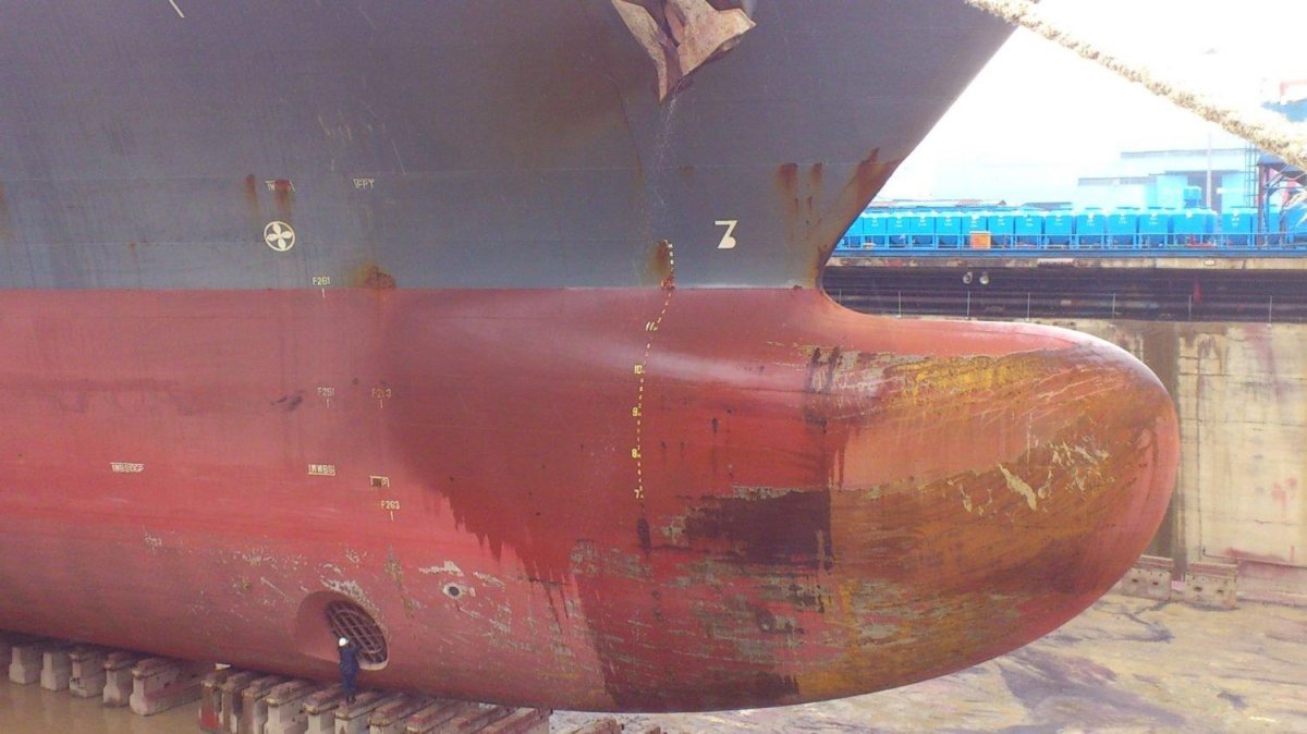 Бульба судна носовая