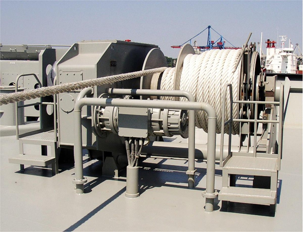 Якорно швартовое оборудование